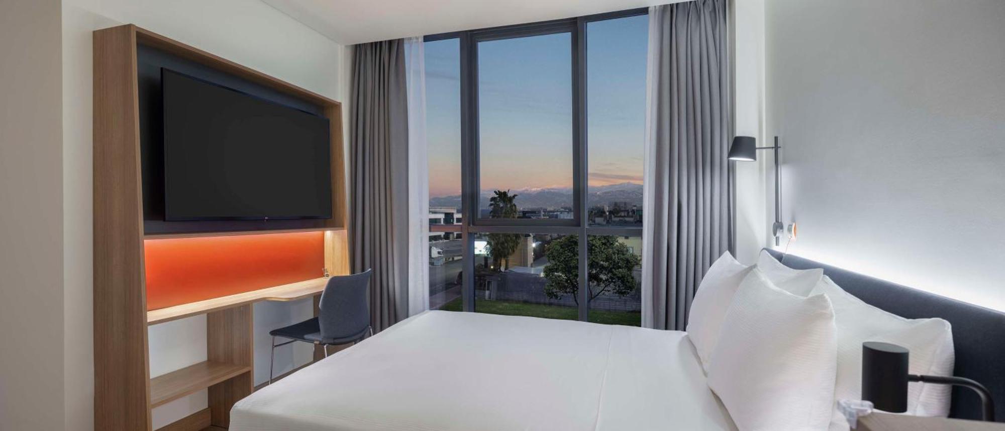 Hampton By Hilton Antalya Airport Hotel Exterior photo
